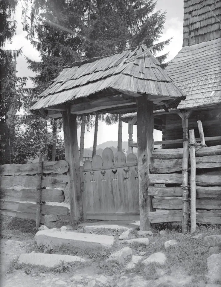 Dřevěné kostelíky Zakarpatí - Florian Zapletal - Wooden churches in Carpathians, Дерев’яні церкви Закарпаття - Флоріан Заплетал