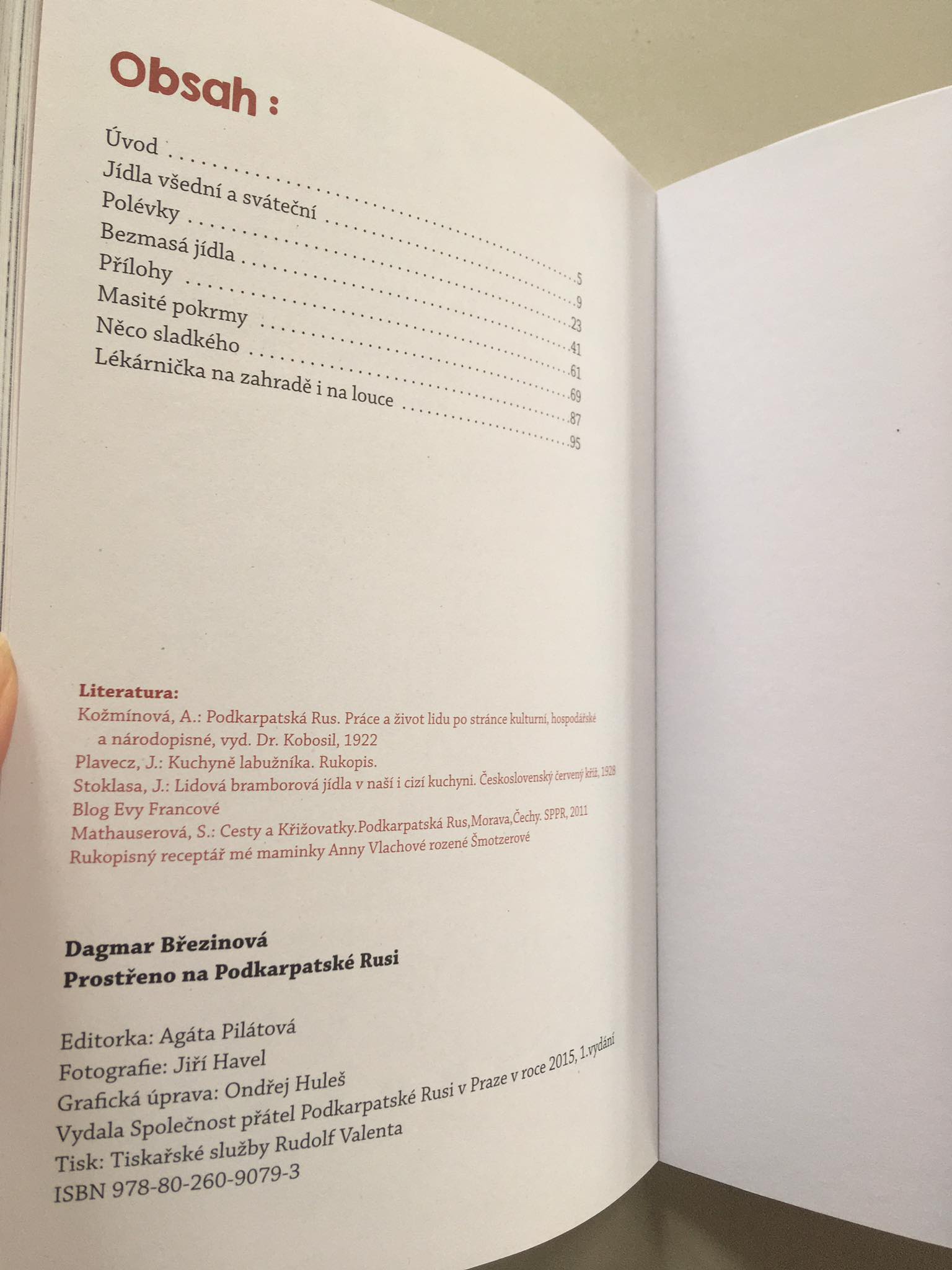 Prostřeno na Podkarpatské Rusi - Dagmar Březinová