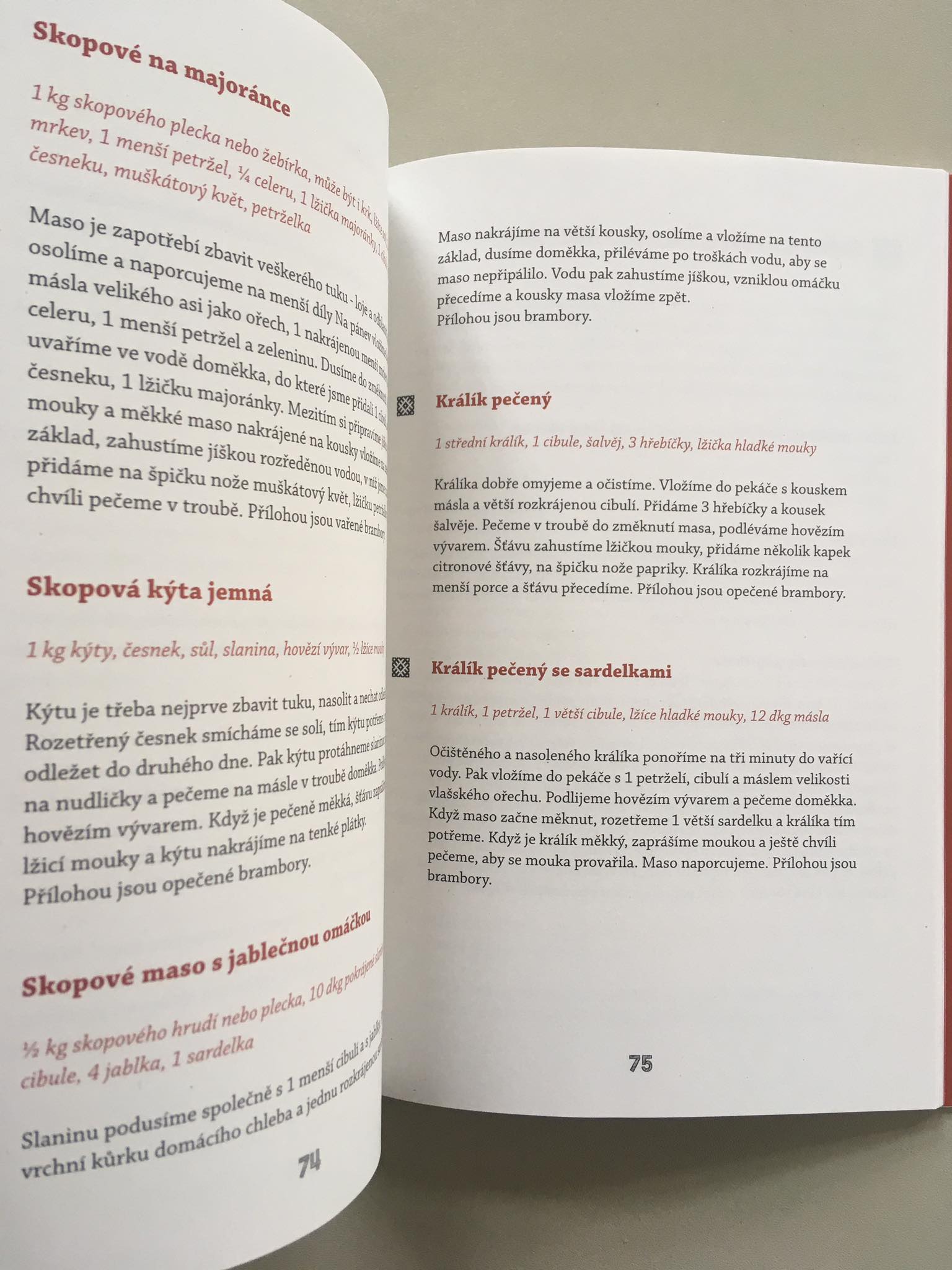 Prostřeno na Podkarpatské Rusi - Dagmar Březinová